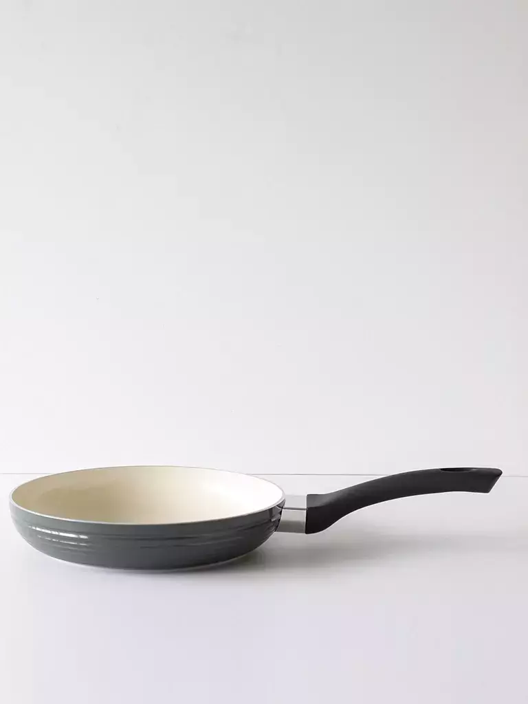 [AAE009] BATERIA DE COCINA OSTER VALLEY GRIS 8 PIEZAS INDUCCION - eCommerce 4