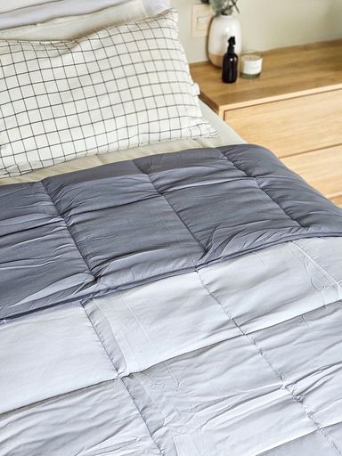 [AAF845] EDREDON MICROFIBRA GRIS CLARO/GRIS OSCURO KING - eCommerce 4