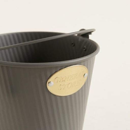 [AAE076] FRAPERA CHICA DE METAL GRIS GENERAL STORE - eCommerce 6