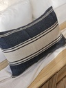 [AAD556] FUNDA DE ALMOHADON BERMEO NEGRO Y BEIGE 60X40 - eCommerce 2