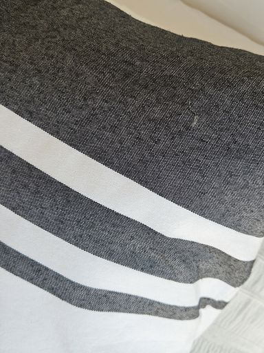 [AAD558] FUNDA DE ALMOHADON SANTURCE TUSSOR NEGRO-ÓPTICO 60X60 - eCommerce 3