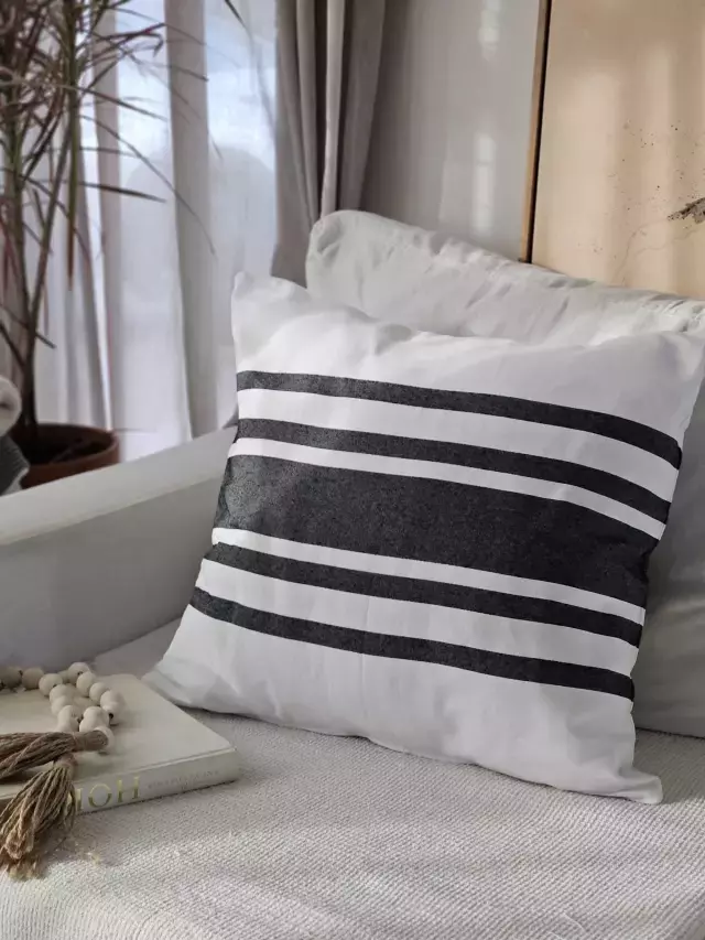 [AAF587] FUNDA DE ALMOHADON SANTURCE TUSSOR OPTICO NEGRO 60X40 - eCommerce 3