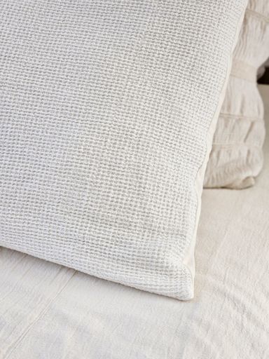 [AB038] FUNDA WAFFLE 50X70 - OFF WHITE ALMOHADON - eCommerce 3