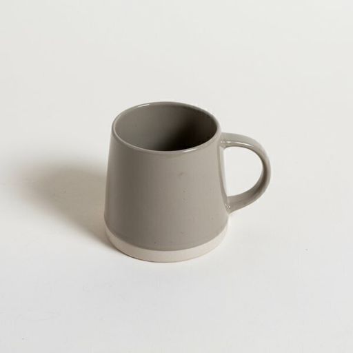 [AAC459.0] MUG CONICO CON BASE BEIGE Y GRIS - eCommerce 2