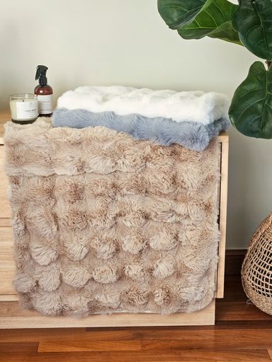 [AAG395.BLANCO] ALFOMBRA PELUCHITO CON RELIEVE 60X90 CM BLANCO - eCommerce 6