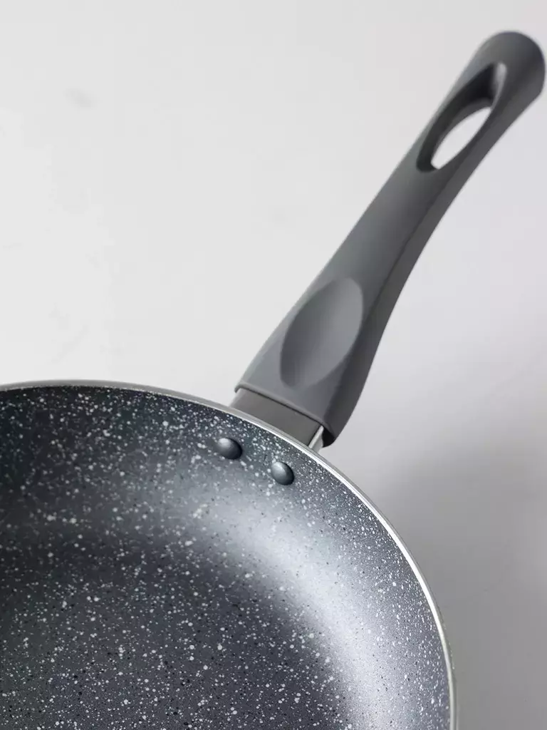 [AAD969] SARTEN ANTIADHERENTE JENA 24 CM INDUCCION GRIS - eCommerce 2