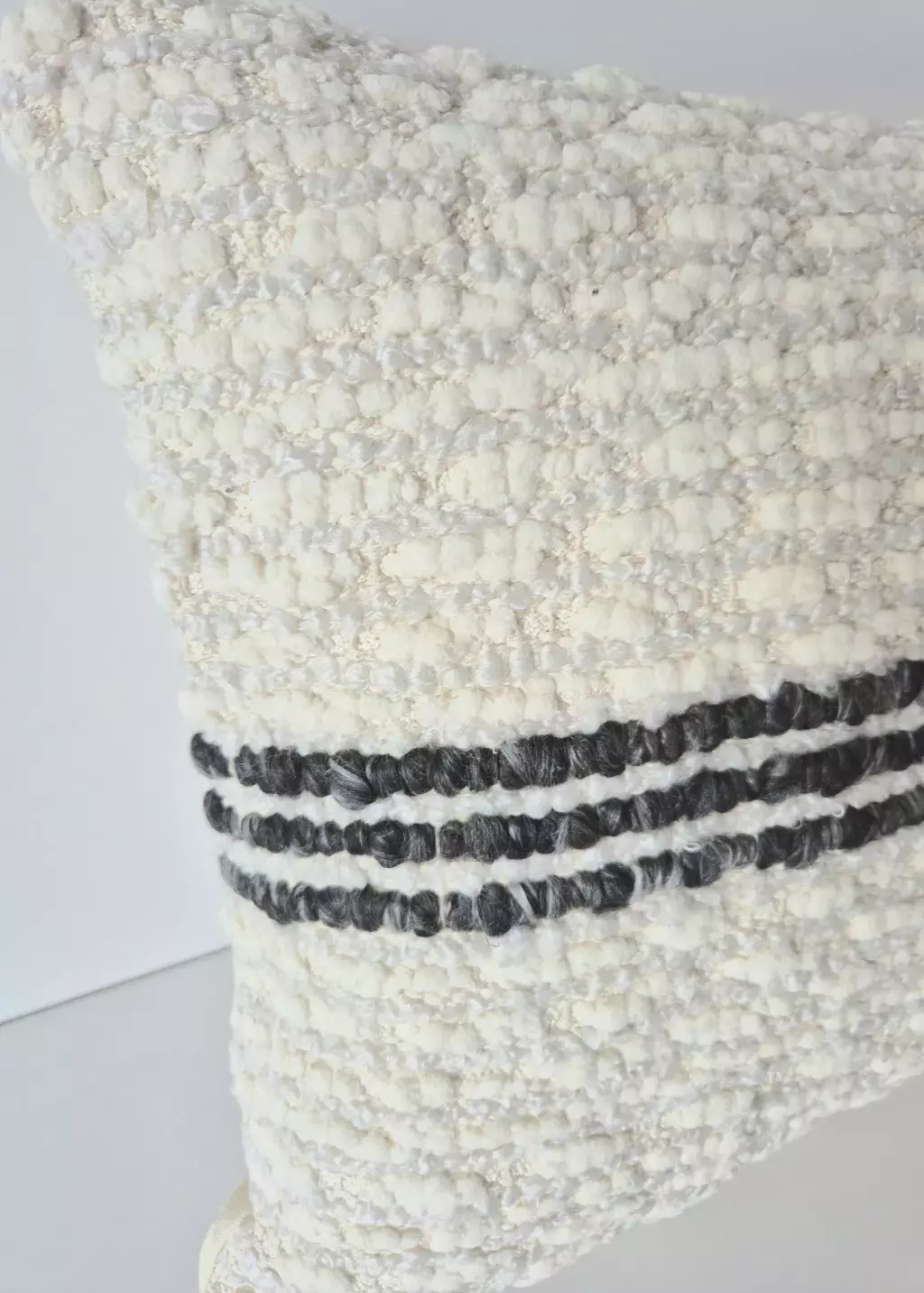 [AAF514] ALMOHADON ALGODON Y LANA NEGRO 45X45 - eCommerce 3