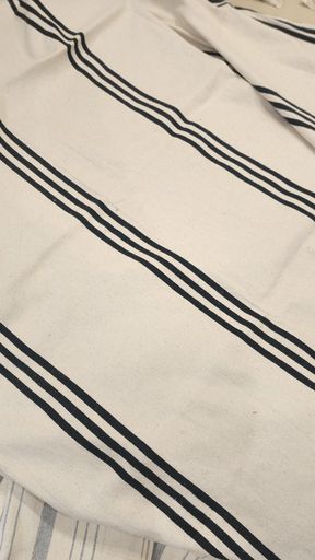 [AAH665] ALFOMBRA MANTA RUSTICA MIL RAYAS NEGRA - eCommerce 21