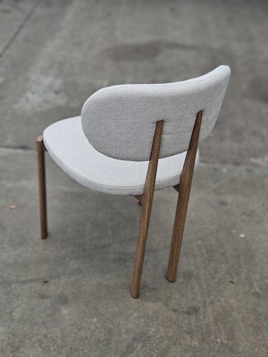 [AAH808] Silla Aura - eCommerce 5