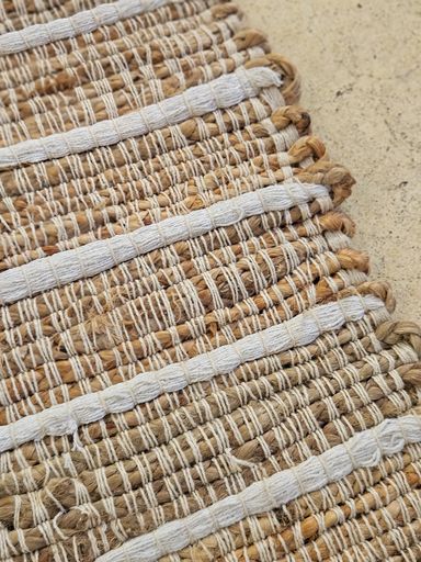 [AAH997] Alfombra Yute 120 x 180 cm con lineas blancas - eCommerce 3