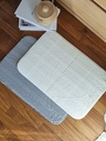 [AAH097] Alfombra de baño 40x60cm peluchito tramado liso y puntos blanco - eCommerce 3