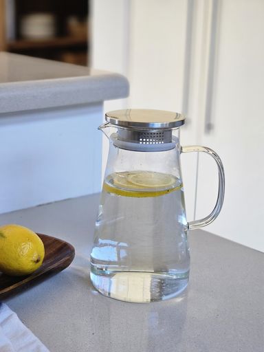 [AAI293] Jarra Recta con Tapa Metalica 1,5l - eCommerce 2