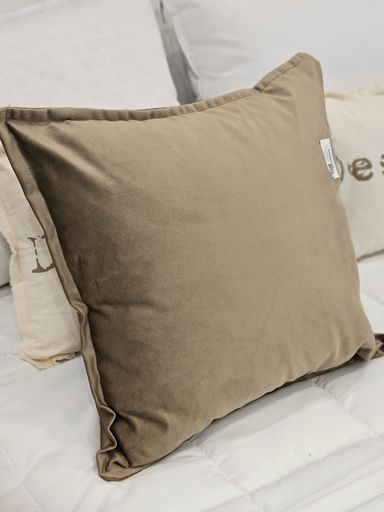 [AAA049.0] Almohadon pana 50x50 vison - eCommerce 2