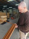 [AAI481] Accesorio Cierre Superior varillado PVC madera oscuro - eCommerce 2