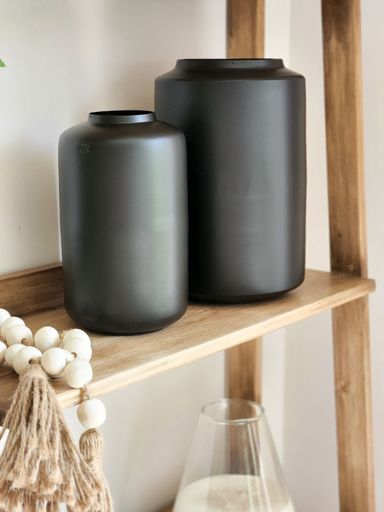 FLORERO CILINDRO NEGRO GRANDE (17X26 ALTO)