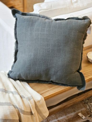 FUNDA DE ALMOHADON GASA 50X50- GRIS ELEFANTE