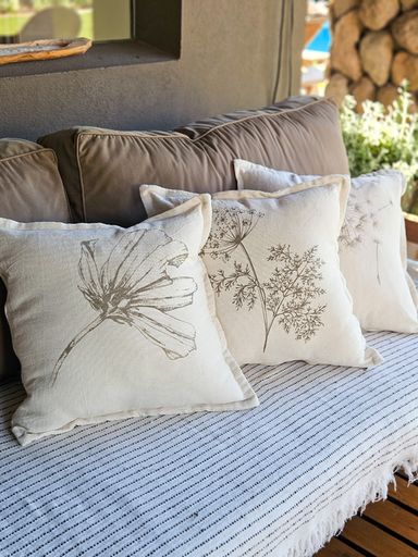 FUNDA DE ALMOHADON PANAMINA ESTAMPA BOTANICA 50X50 CM 001