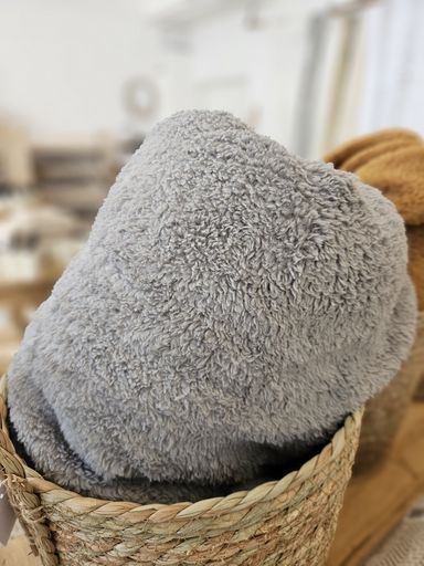 MANTA CORDERITO GRIS