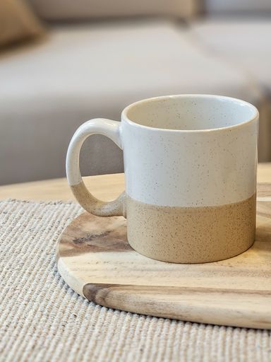 MUG JAN