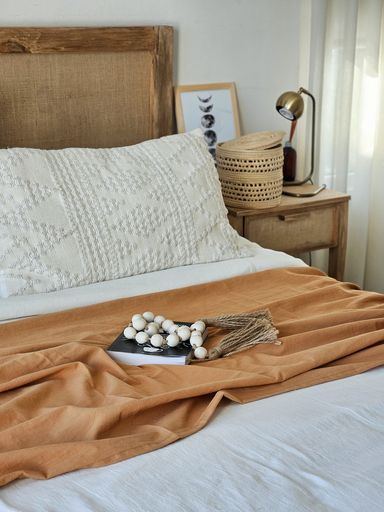 PIE DE CAMA - CANELA 2.40
