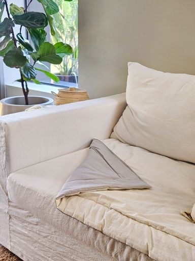 PILLOW TUSOR BLANCO/GRIS PERLA