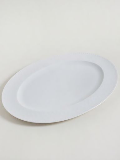 PLATO OVAL PORCELANA BLANCA DISEÑO ENCADENADO 30.5X22.5 CM