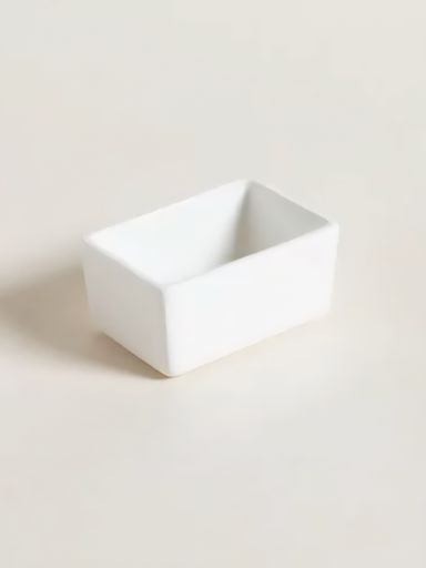 RECIPIENTE DE PORCELANA BLANCA RECTANGULAR 9X6 CM