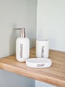 SET X3 DE BAÑO BLANCO LETRAS NEGRAS DE CERAMICA