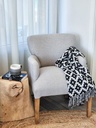 SILLON MILAN CON APOYABRAZOS ANTIMANCHA NATURAL