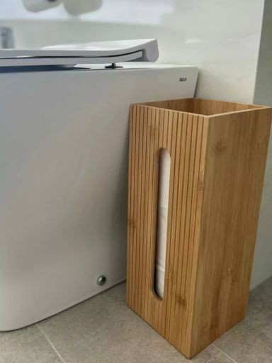 SOPORTE DE PAPEL NORDICO