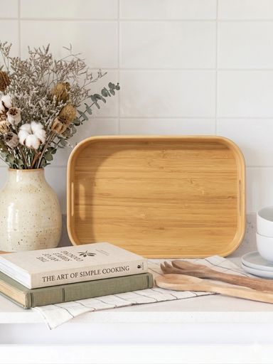 Bandeja rectangular de bamboo con asa 30x40x5 cm