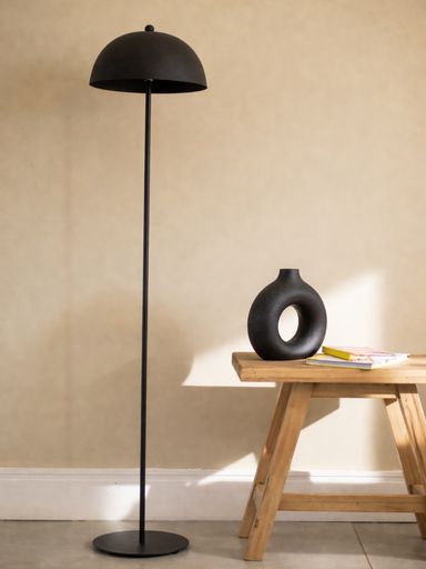 Lampara de pie campana negro 007