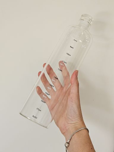 Botella de vidrio Graduada con Tapa Vidrio
 1000ml
