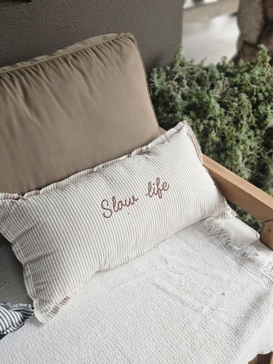 Almohadon Bordado Slow Life rayado Beige 35x70