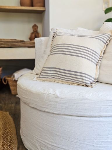 ALMOHADON TUSSOR 3 RAYAS GRIS 50X50