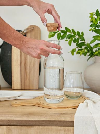BOTELLA TRANSPARENTE WATER CON TAPON CORCHO 1000ML