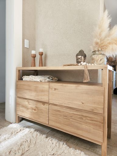 COMODA 4 CAJONES 120X40X80